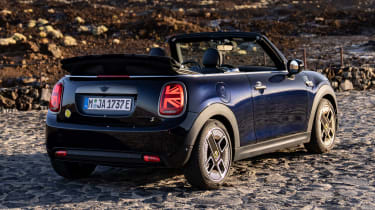 MINI Cooper SE Convertible